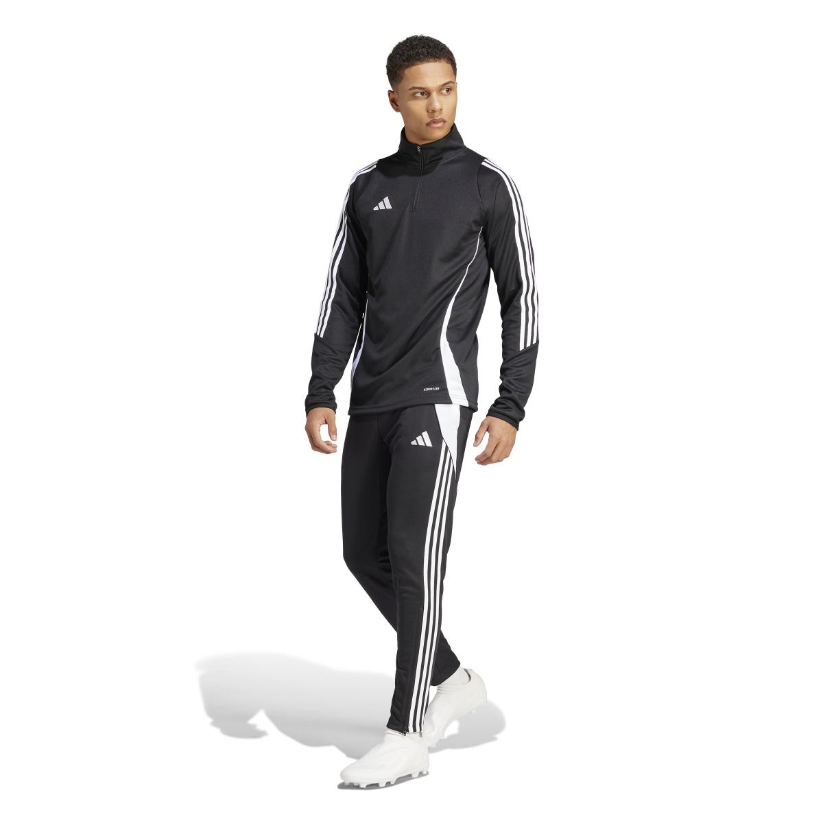 product/a/d/adidas_ip1953_6_apparel_on_model_standard_outfit_view_white.jpg