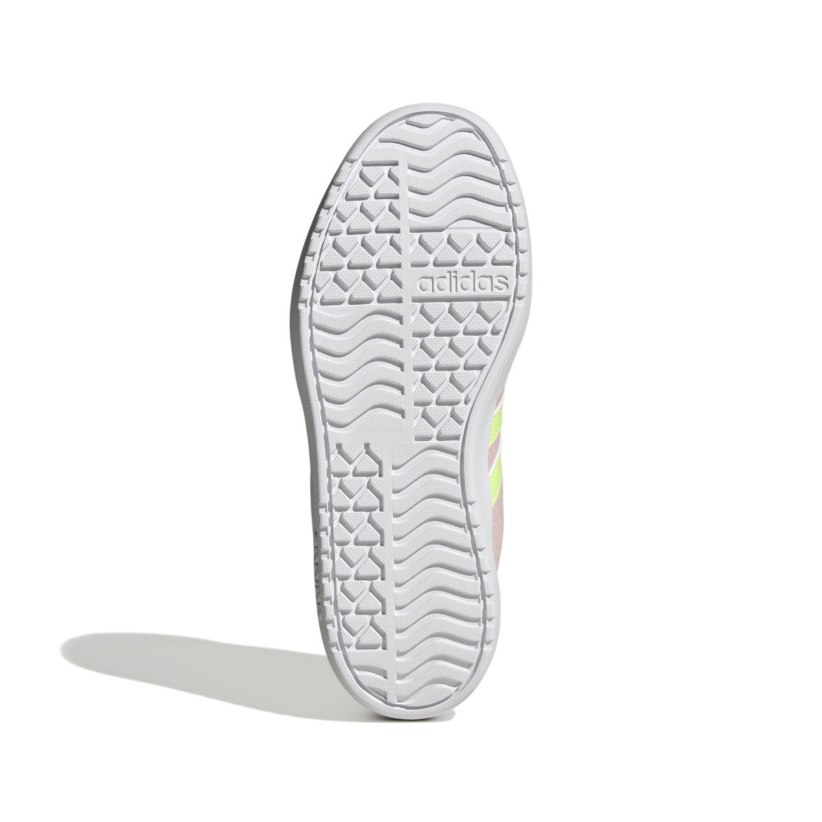 product/a/d/adidas_ji1017_4_footwear_photography_bottom_view_white-nw091625.jpg