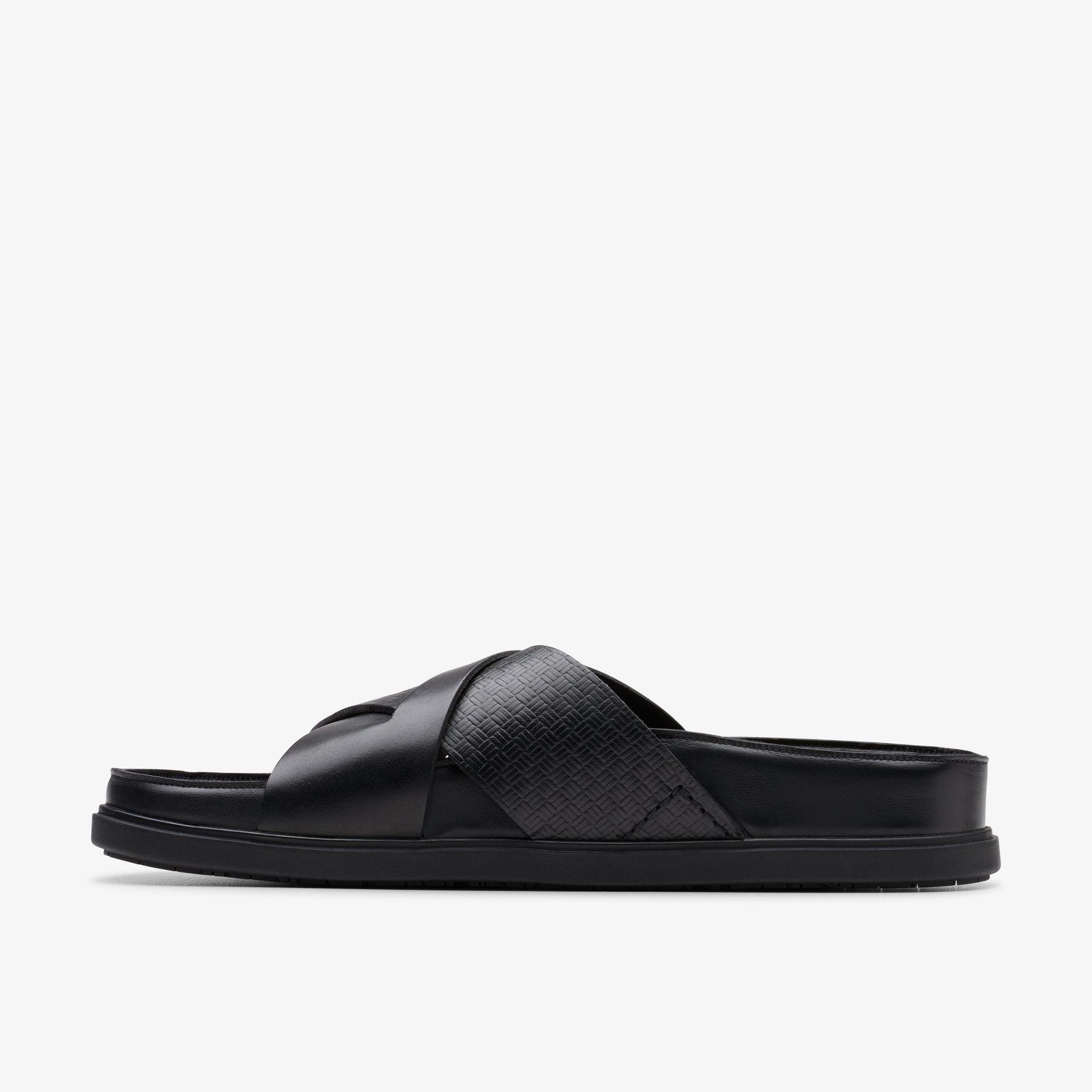 product/c/l/clarks_26181382_black-leather_2.jpg