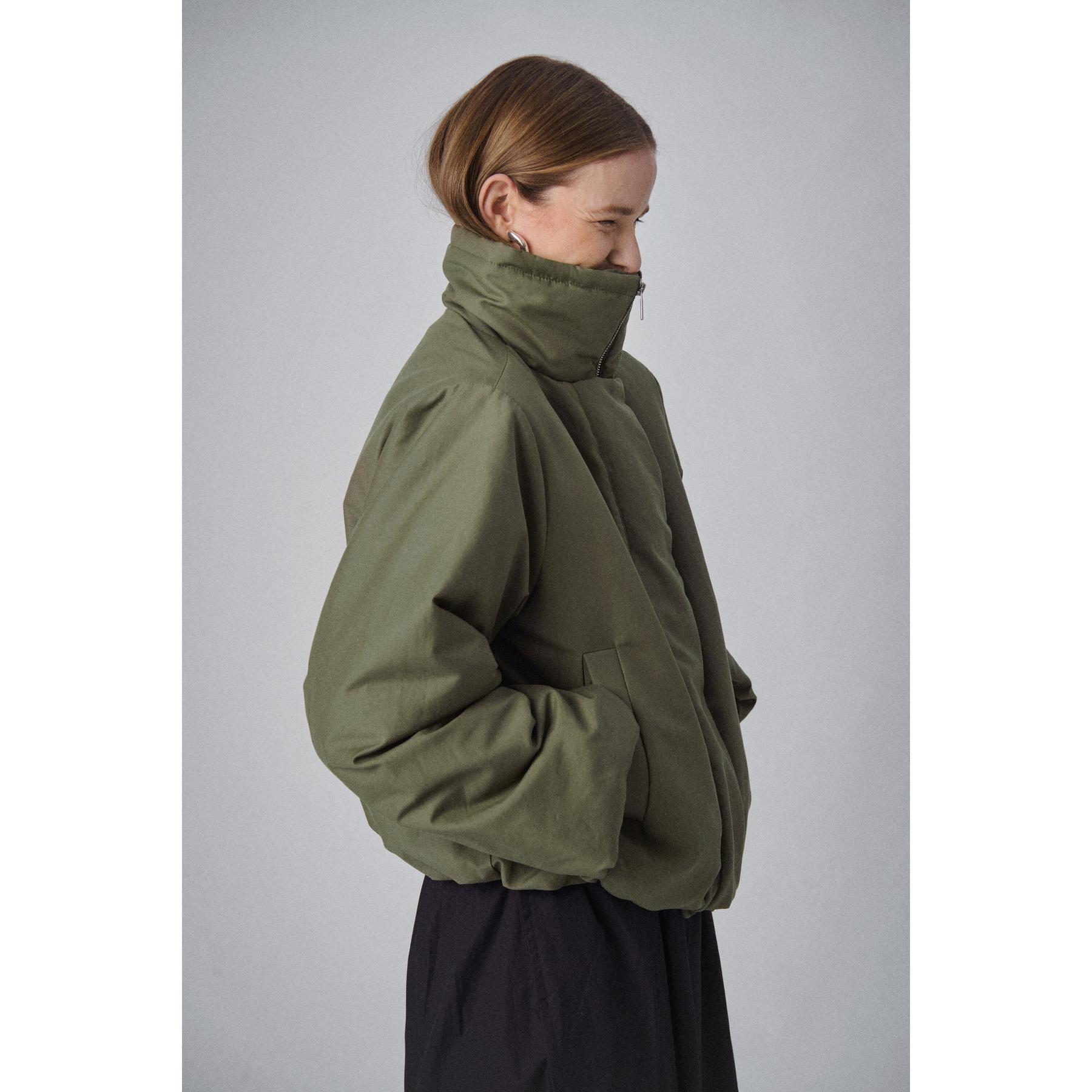 product/s/o/soaked-in-luxury_30408255-190511_3.jpg