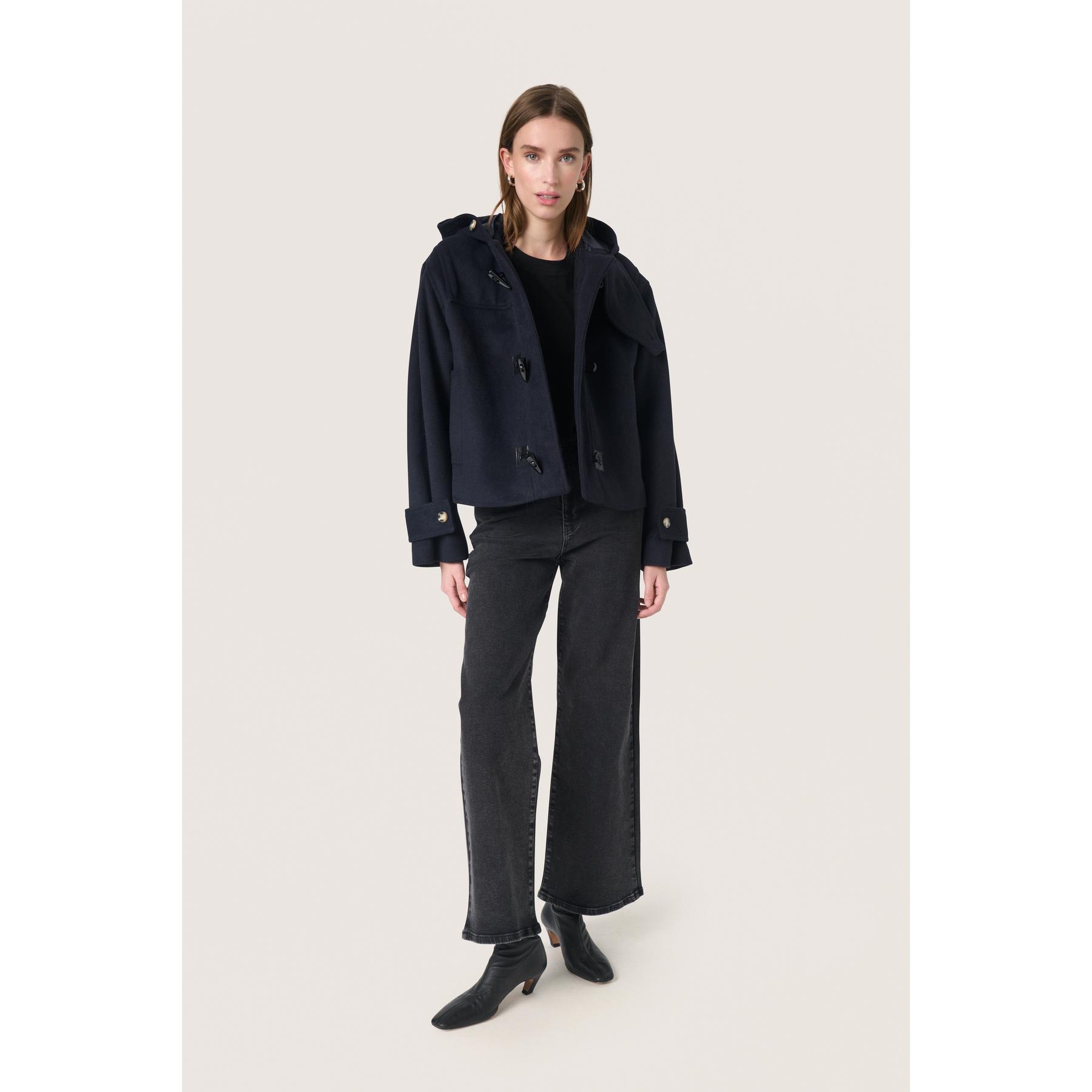 product/s/o/soaked-in-luxury_30408263-193922_3.jpg