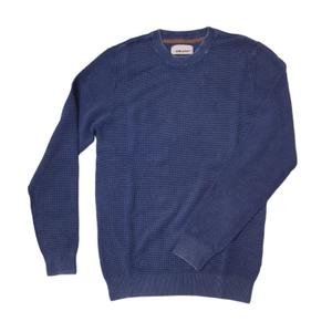 20715147-194024-pulower-blend-ubrac-sie-na-niebiesko