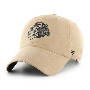 h-bpsde04uss-kh-czapka-baseballowa-blackhawks-nhl-ballpark-suede-clean-up-khaki-tu