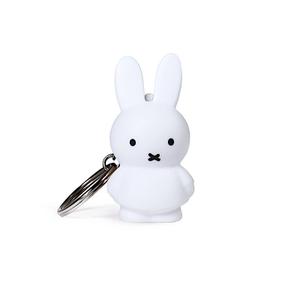 apmni707-breloczek-do-kluczy-miffy-atelier-pierre-junior-bialy-tu