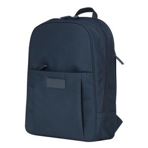 bp15plbu3324-plecak-na-laptopa-z-plastiku-pochodzacego-z-recyklingu-dbramante1928-champs-elysees-niebieski-310x400x130-mm