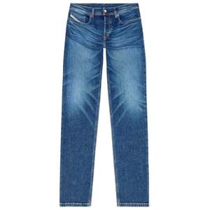 a10231-09j47-01-34-jeans-tapered-diesel-09j47-2023-d-finitive-niebieski