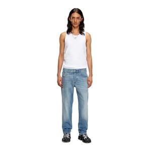 a10231-0grdi-01-34-jeans-tapered-diesel-a10231-0grdi-2023-d-finitive-niebieski