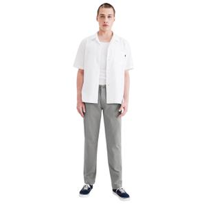 a3131-0020-spodnie-chino-o-waskim-kroju-dockers-alpha-skora-rekina