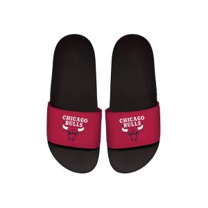 375433-01-intbullsglobalred-noir-blanc-rouge-klapki-chicago-bulls-two-tone-czarny-bialy-czerwony