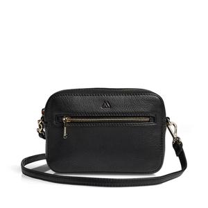5470gra-102-torebka-na-ramie-markberg-leather-eleambg-web-grain-czarny-zloty-tu