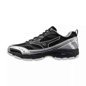 d1ga251501-buty-do-biegania-mizuno-mxr-black-black-sand-purple-haze
