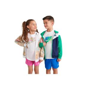 8uc663-e5d-dziecieca-kurtka-wodoodporna-nike-windrunner-zielony-stadion