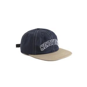 sw031-nvykhki-czapka-z-daszkiem-service-works-arch-logo-contrst-stitch-navy-khaki-tu