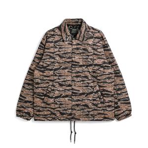 taion-109chj-bk-gold-tigercamo-krotka-kurtka-taion-coach-bk-gold-tigercamo