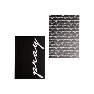 mt2225-00826-ksiazka-urban-classics-pray-exercises-czarny-bialy-tu